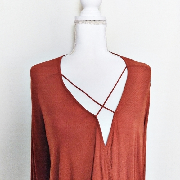 Urban Outfitters Silence + Noise Criss Cross Lowcut Strappy Orange Top - Picture 3 of 7